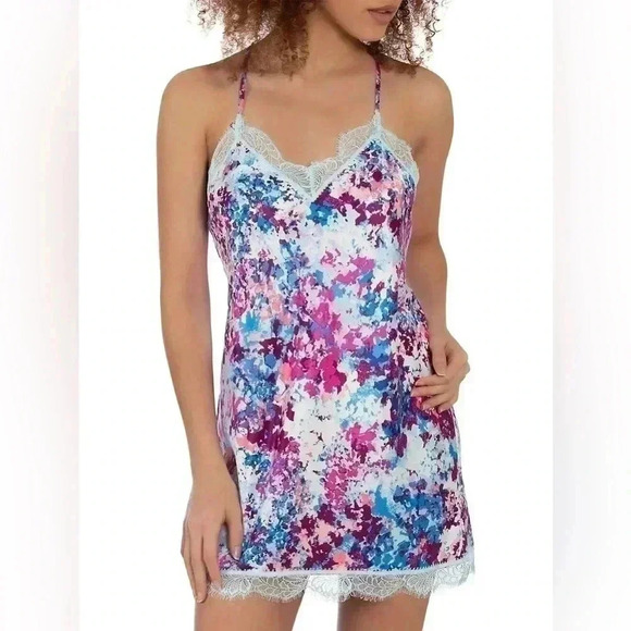NWOT INBLOOM Brentwood Printed  Lace Chemise XS - Picture 1 of 7
